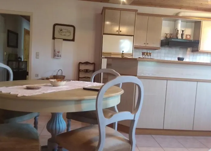 Mallios Floka Close To Ancient Olympia * Flokas